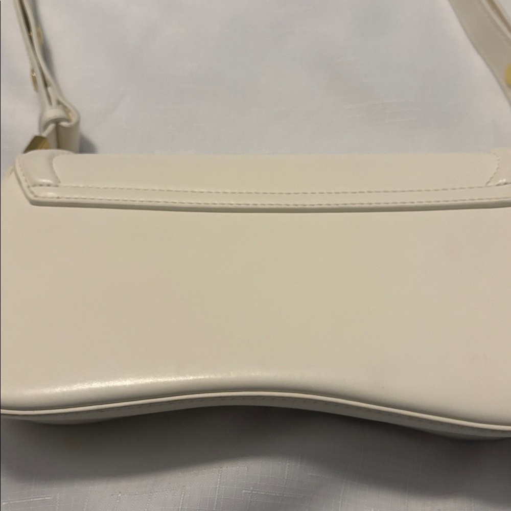 JW PEI Ivory Adjustable Strap Joy Shoulder Bag Handbag Structural vegan leather - Picture 8 of 12